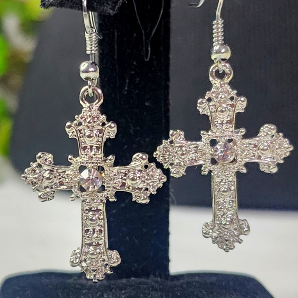 Silver Multi Chain Multi Media Cross Necklace and Earrings Set - Picture 4 of 9